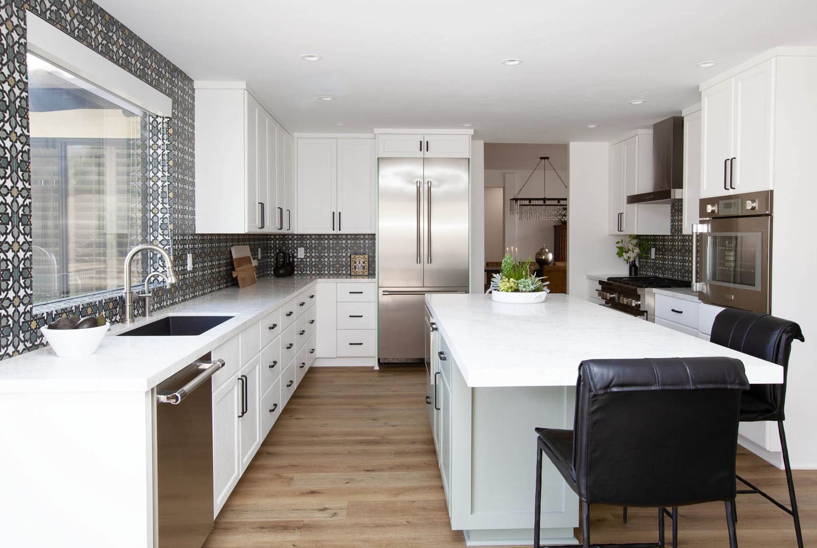 Kitchens interior design project 21 by Design Vision Studio, Coachella Valley