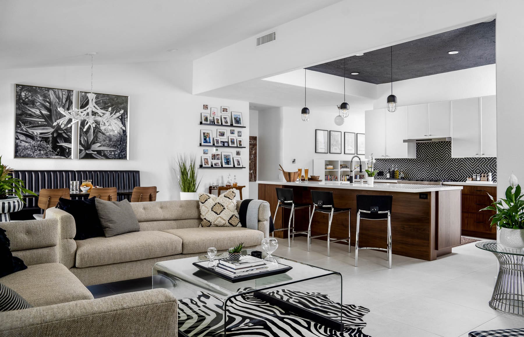 Before & After interior design project 19 by Design Vision Studio, Coachella Valley