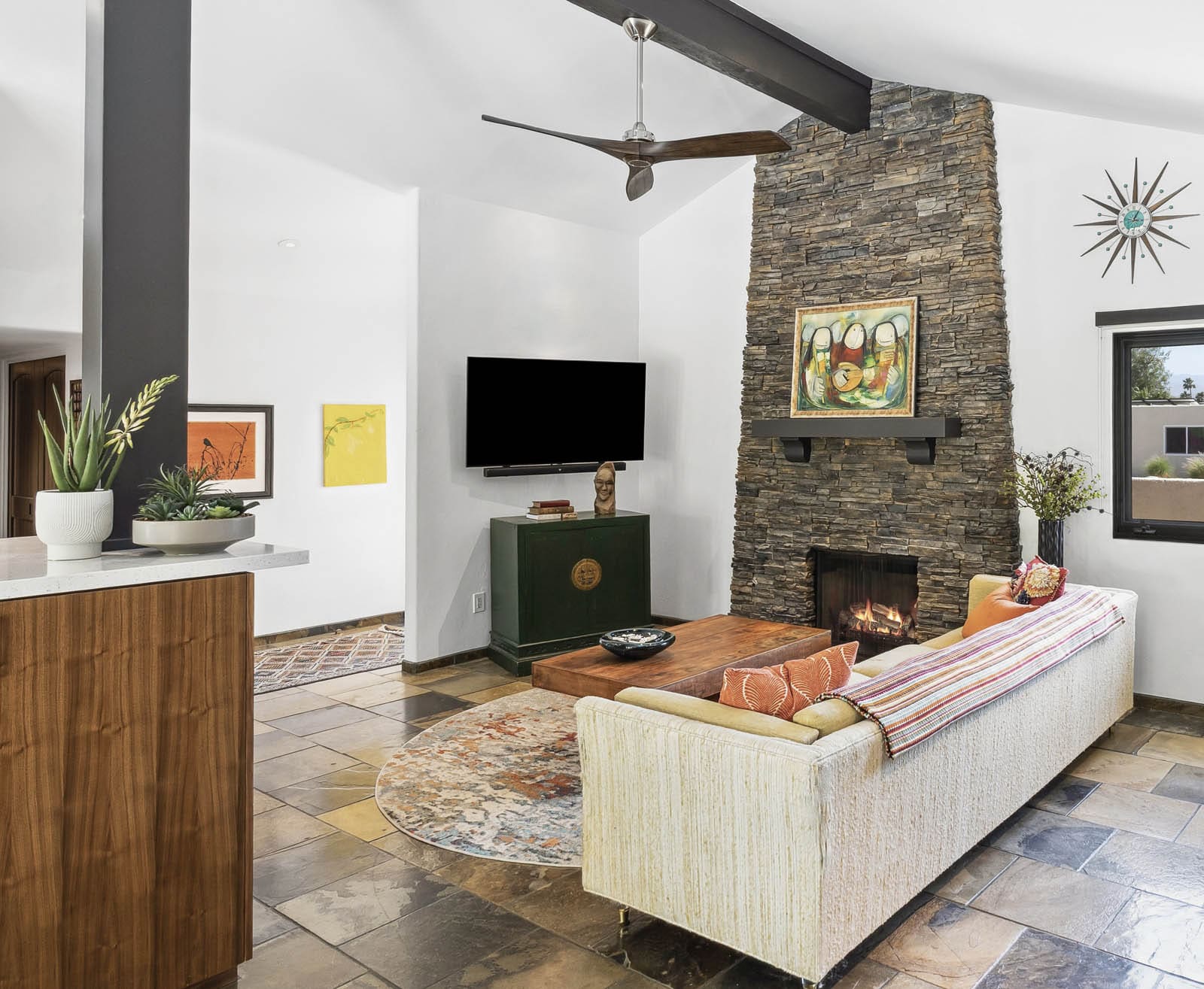 Before & After interior design project 108 by Design Vision Studio, Coachella Valley