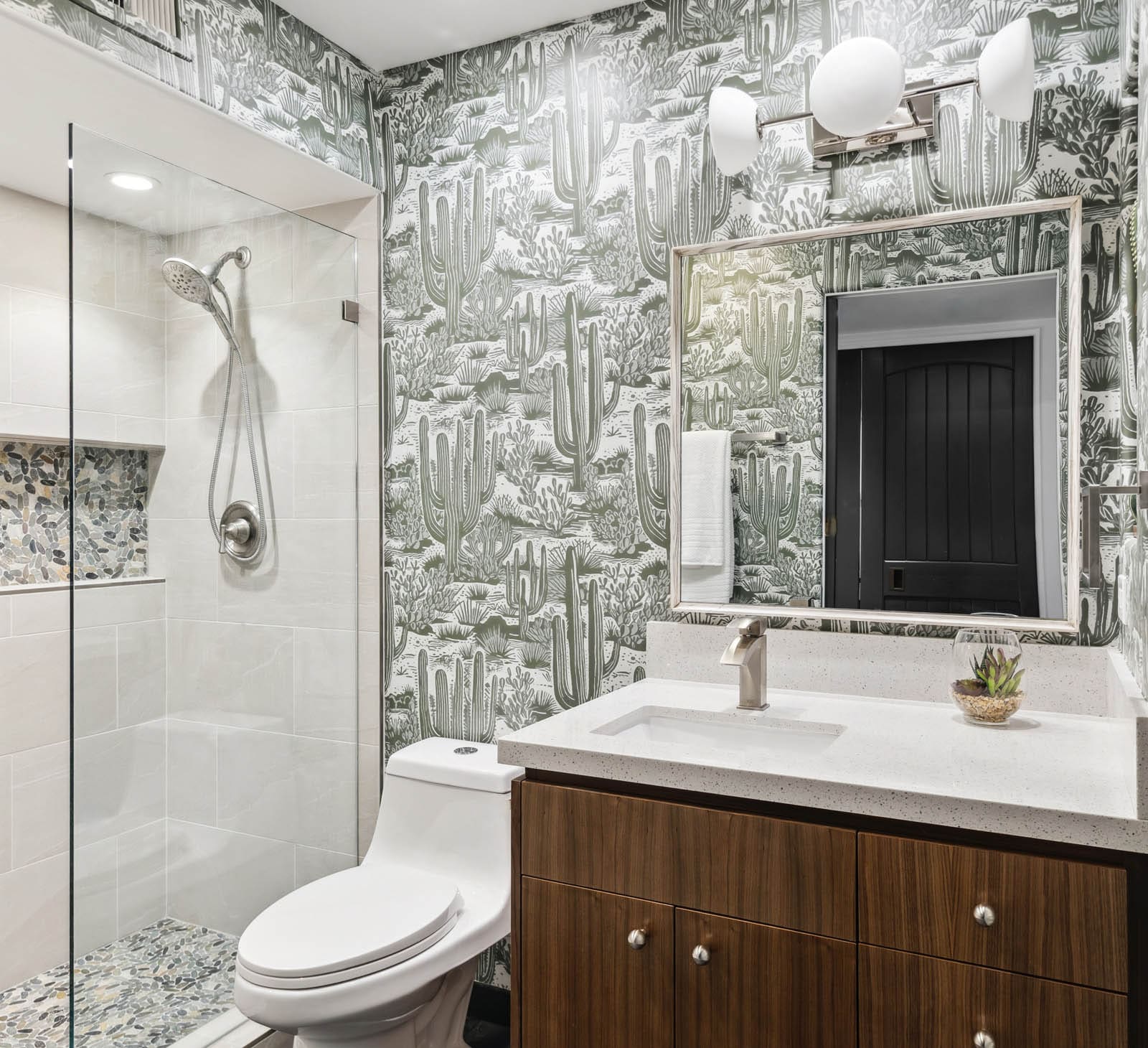 Before & After interior design project 112 by Design Vision Studio, Coachella Valley