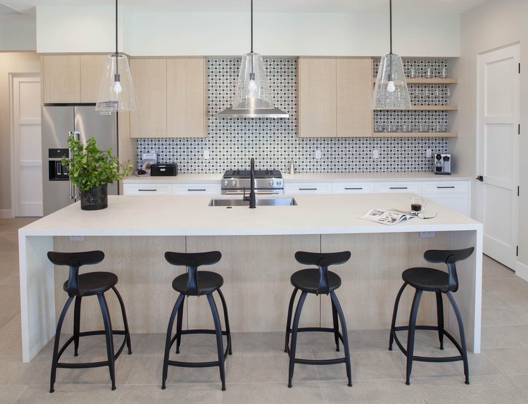 Kitchens interior design project 13 by Design Vision Studio, Coachella Valley