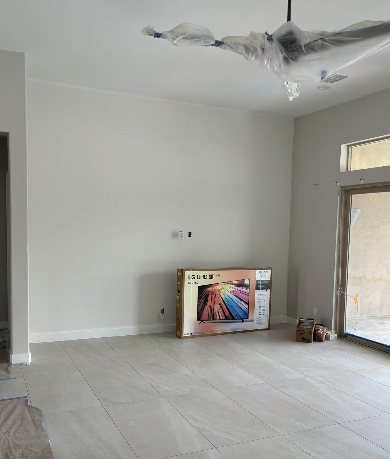 Before & After interior design project 113 by Design Vision Studio, Coachella Valley