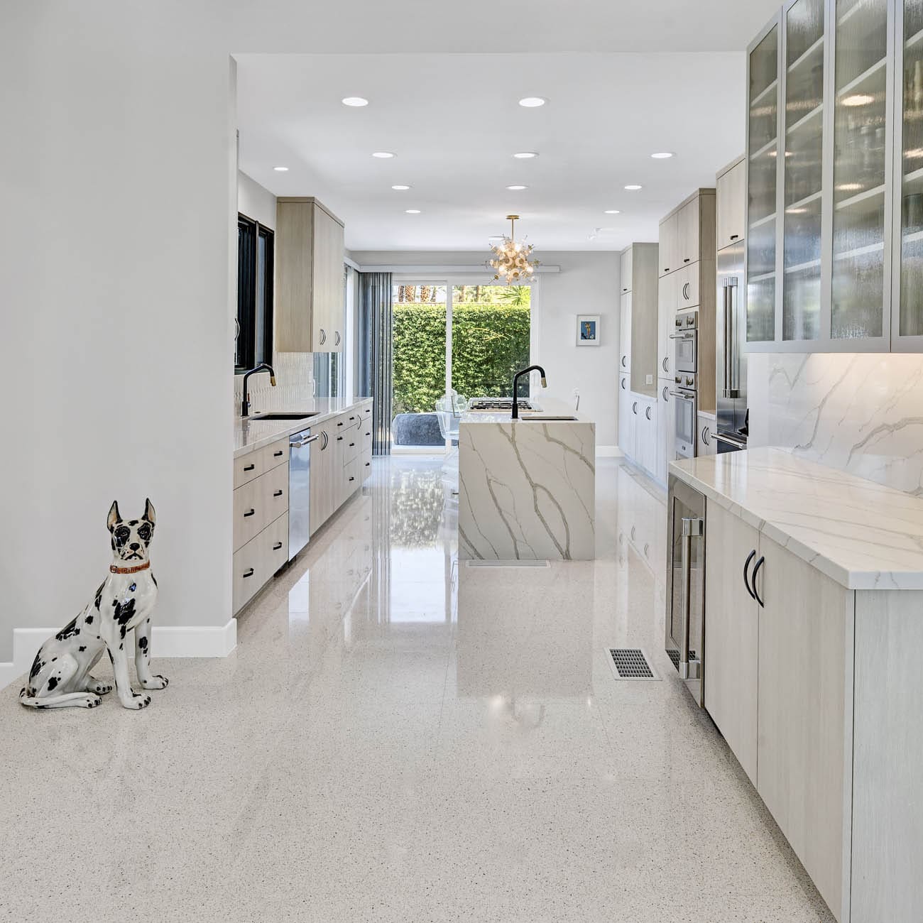 Kitchens interior design project 15 by Design Vision Studio, Coachella Valley