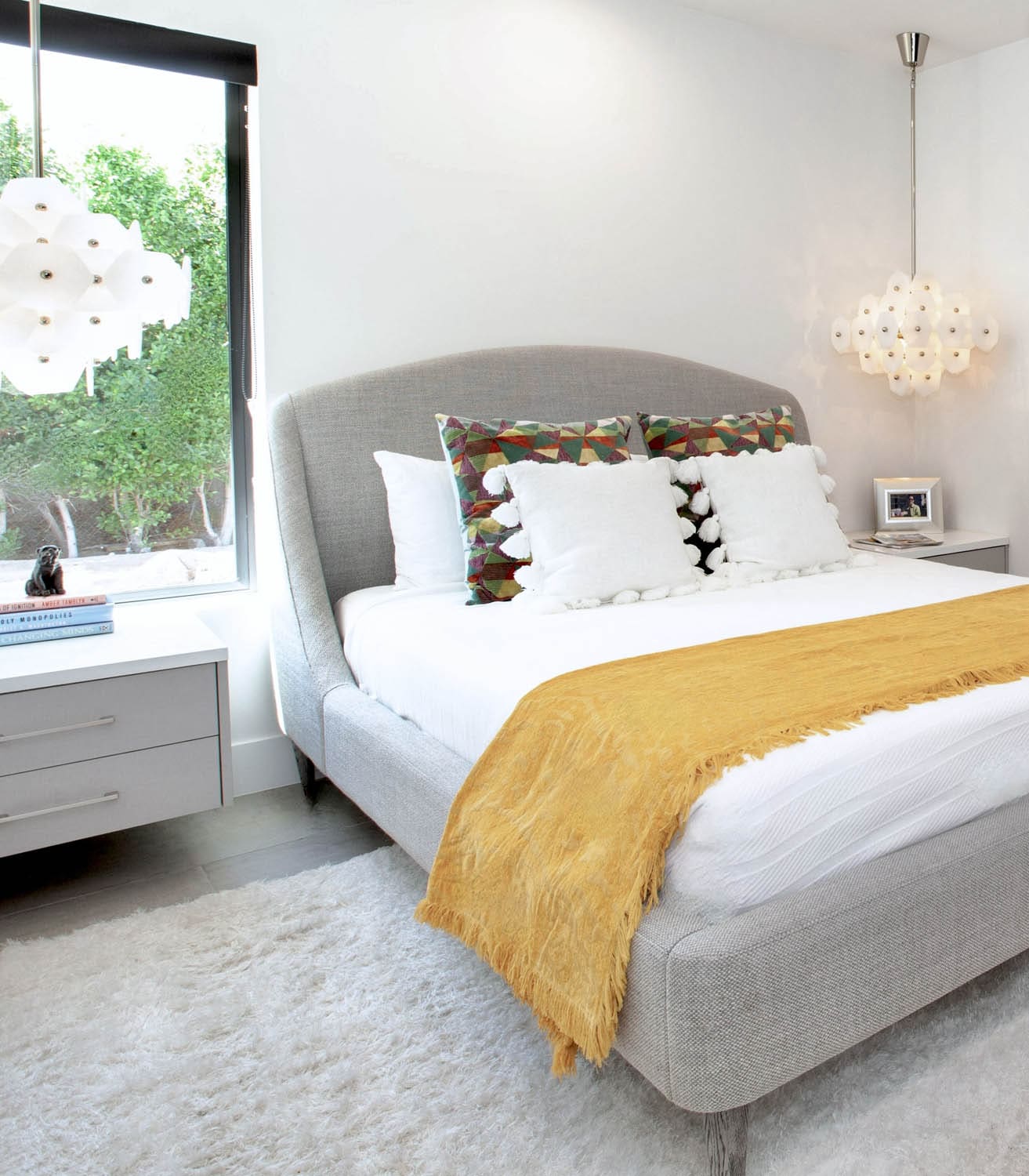 Bedrooms interior design project 33 by Design Vision Studio, Coachella Valley