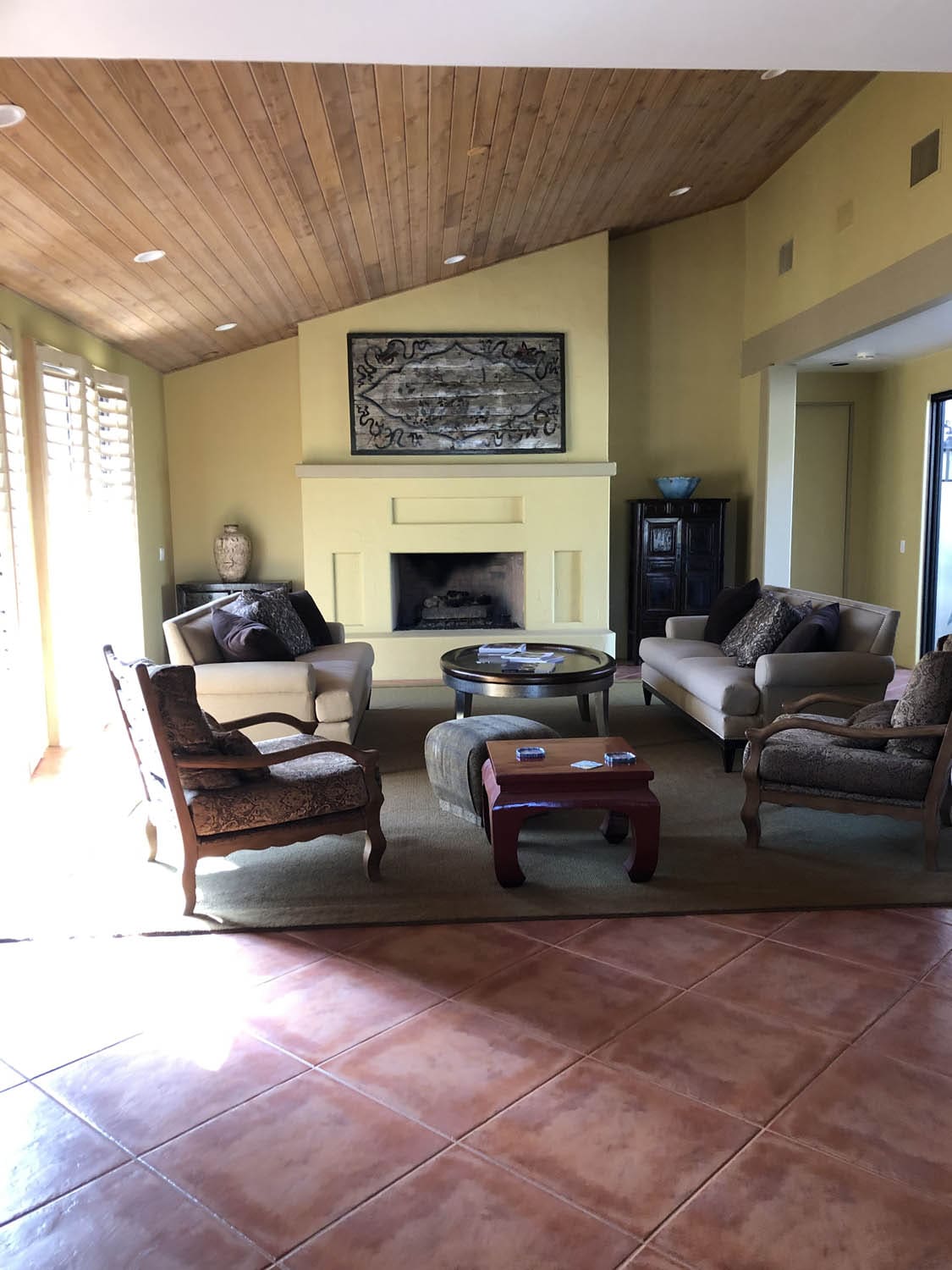 Before & After interior design project 77 by Design Vision Studio, Coachella Valley