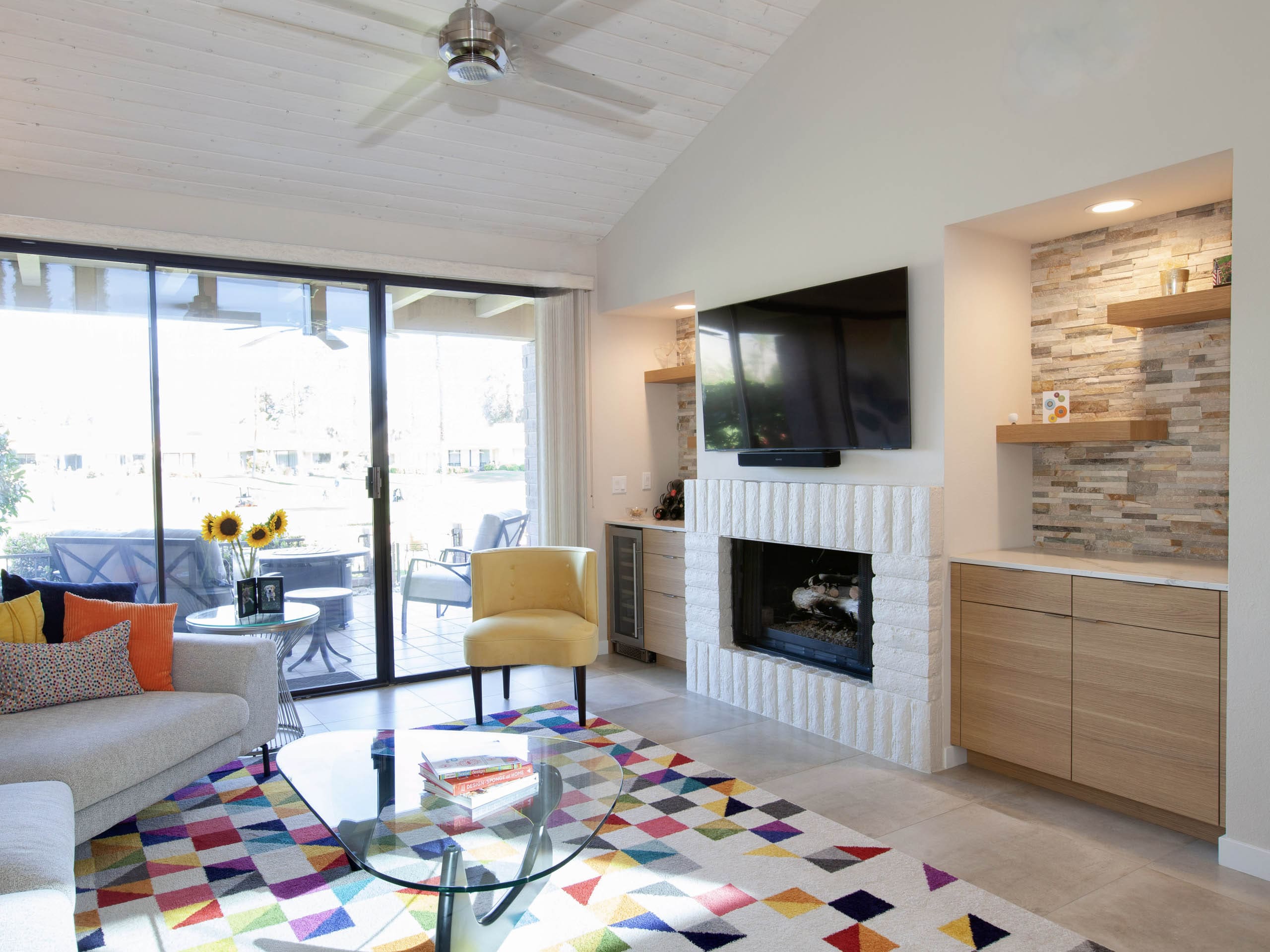 Living Rooms interior design project 37 by Design Vision Studio, Coachella Valley
