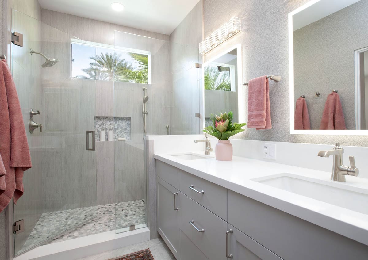 Bathrooms interior design project 23 by Design Vision Studio, Coachella Valley