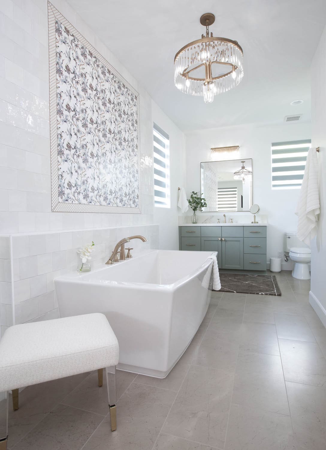 Bathrooms interior design project 3 by Design Vision Studio, Coachella Valley