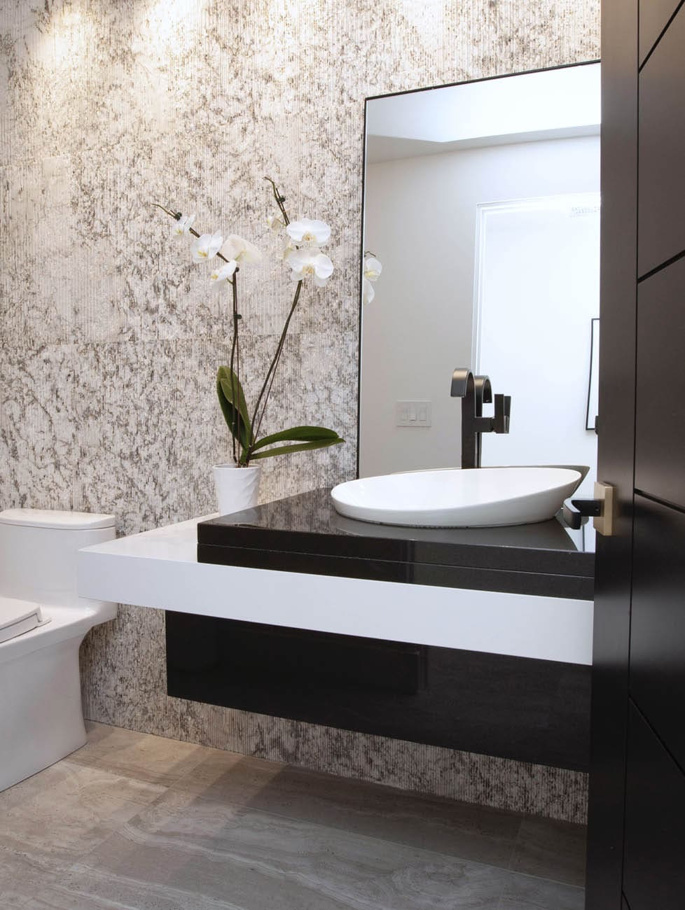 Bathrooms interior design project 14 by Design Vision Studio, Coachella Valley