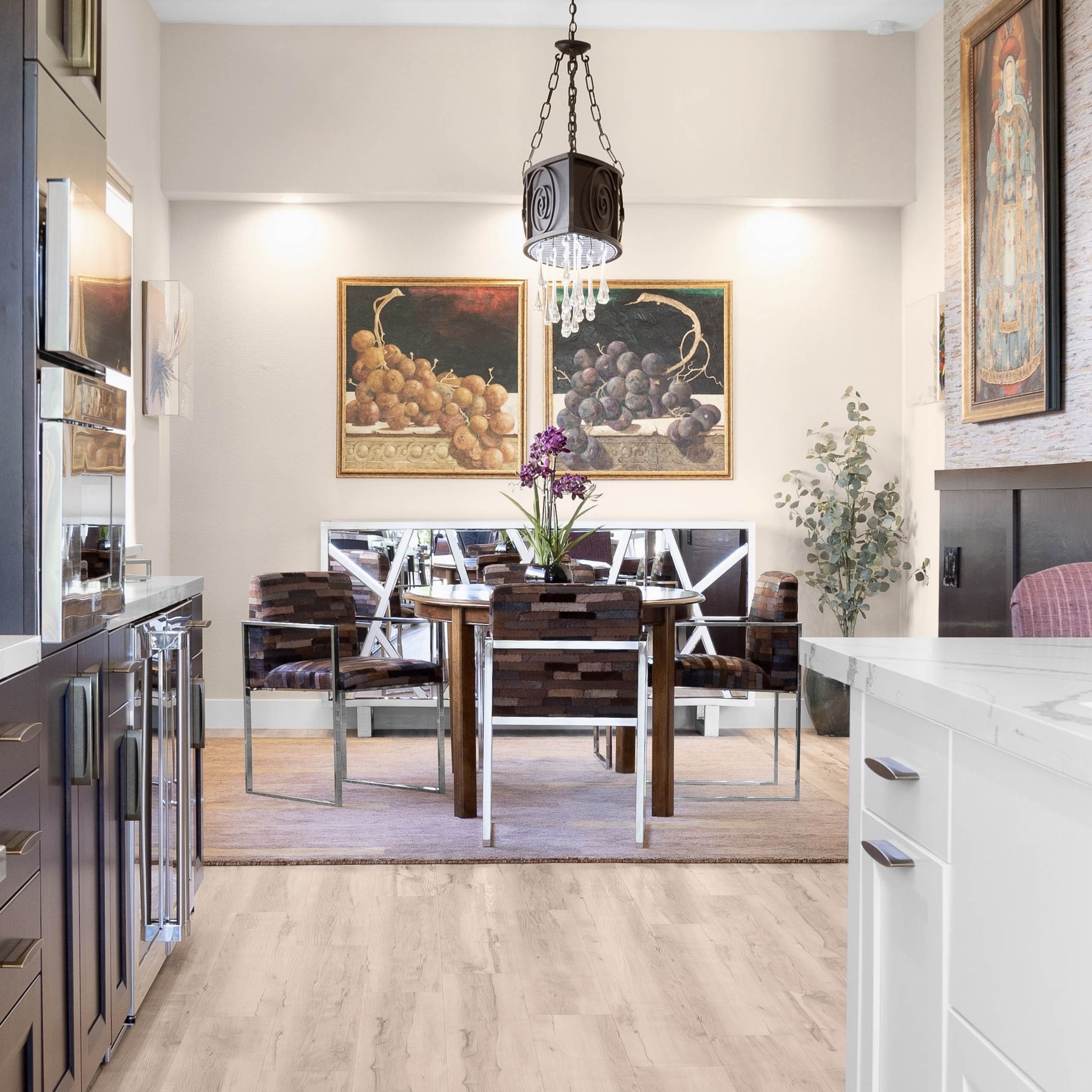 Dining interior design project 9 by Design Vision Studio, Coachella Valley