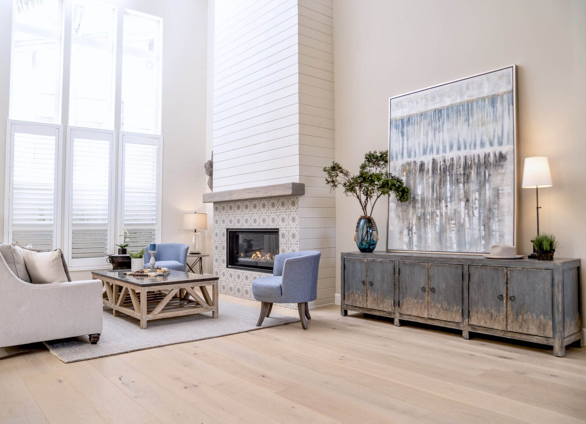 Living Rooms interior design project 28 by Design Vision Studio, Coachella Valley