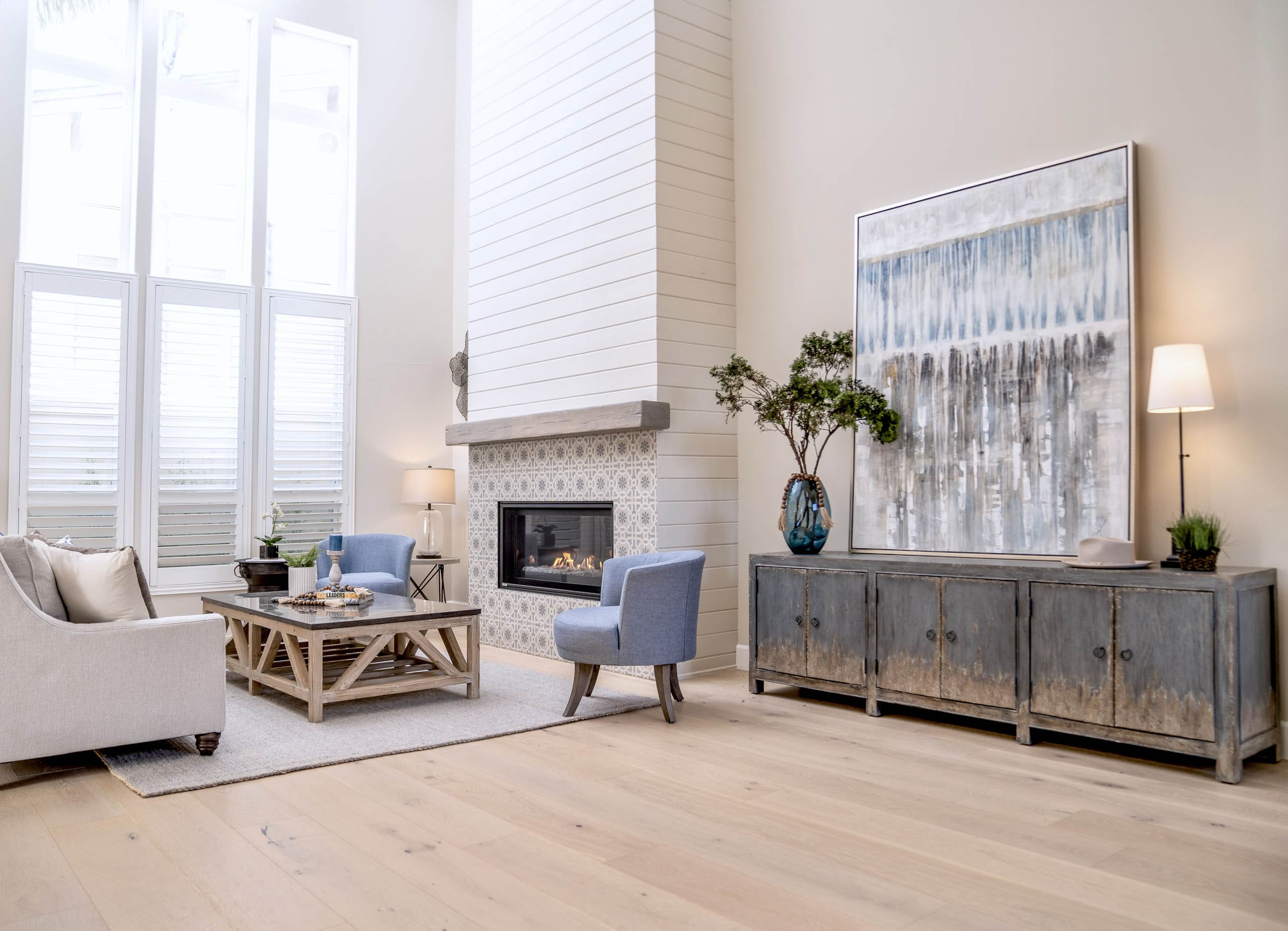 Living Rooms interior design project 29 by Design Vision Studio, Coachella Valley
