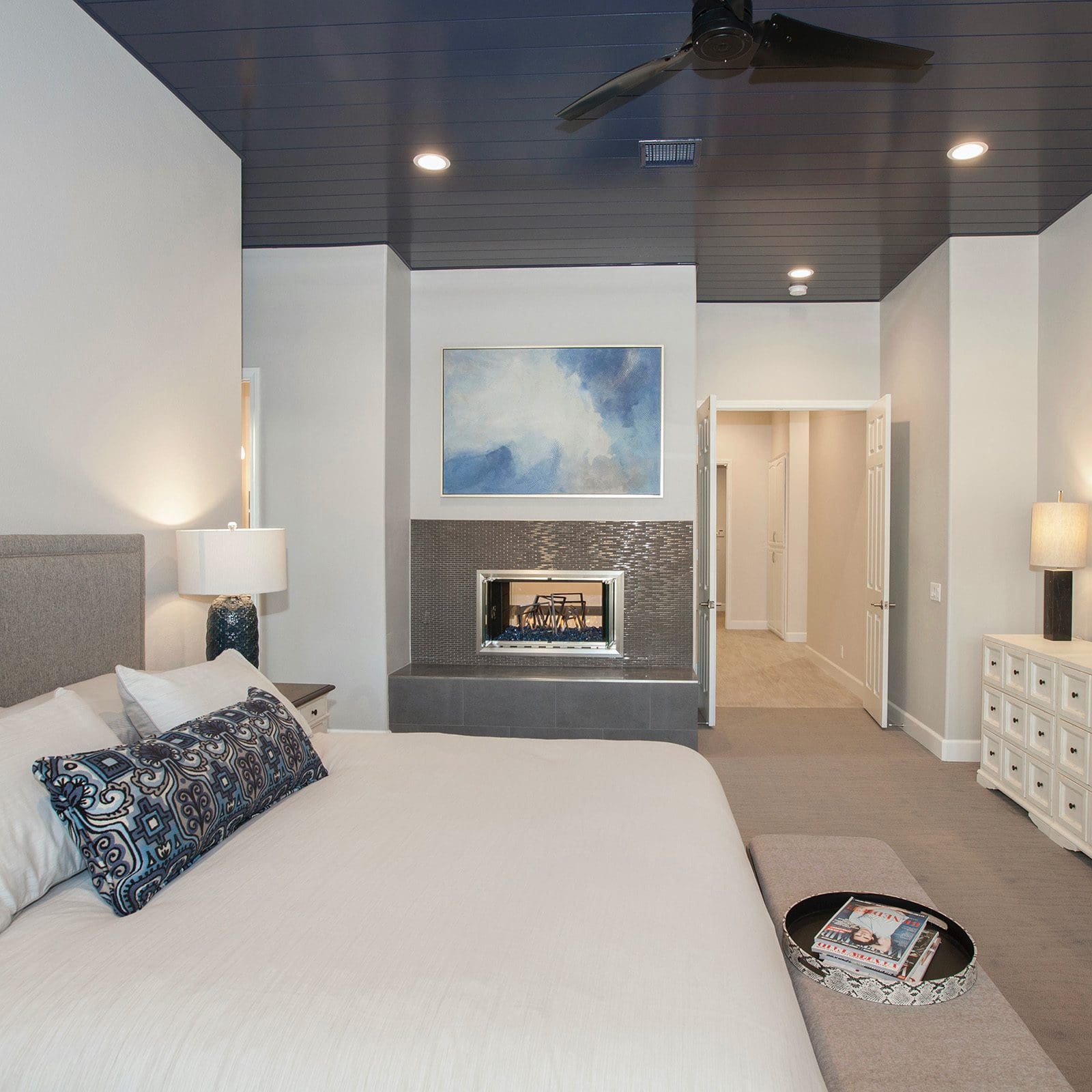 Bedrooms interior design project 32 by Design Vision Studio, Coachella Valley