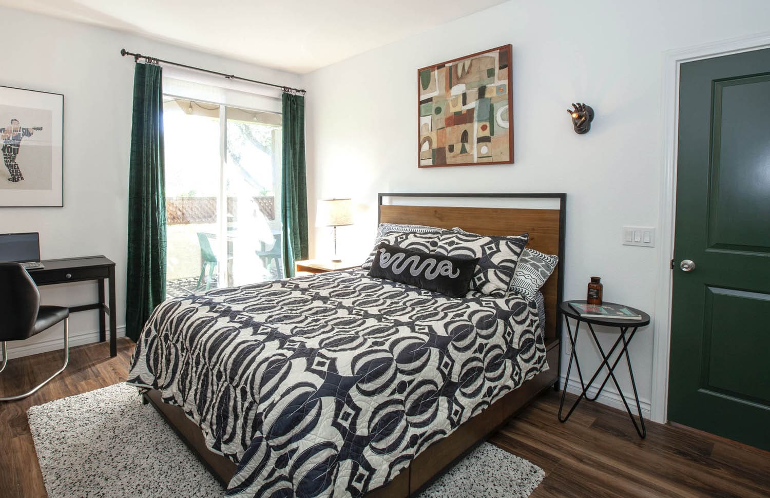 Vacation Rentals interior design project 30 by Design Vision Studio, Coachella Valley